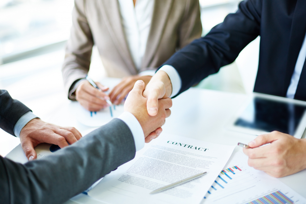 shake hand image